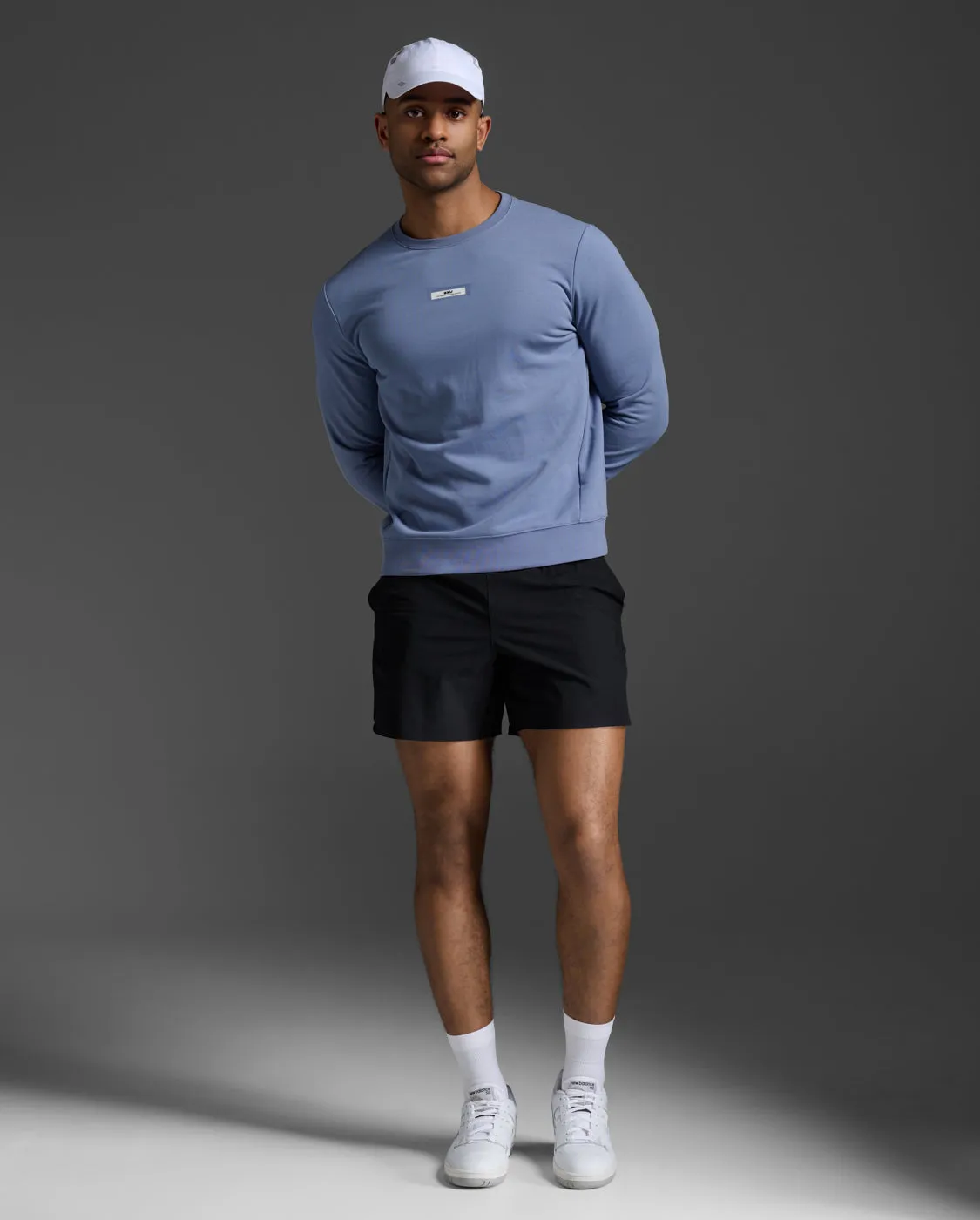 2XU Mens Motion French Terry Crew - Blue Stone/White