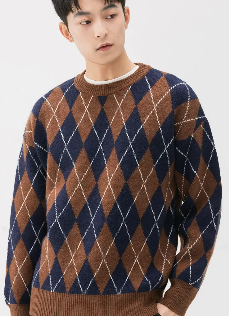 Argyle Pattern Ribbed Trim Sweatshirt