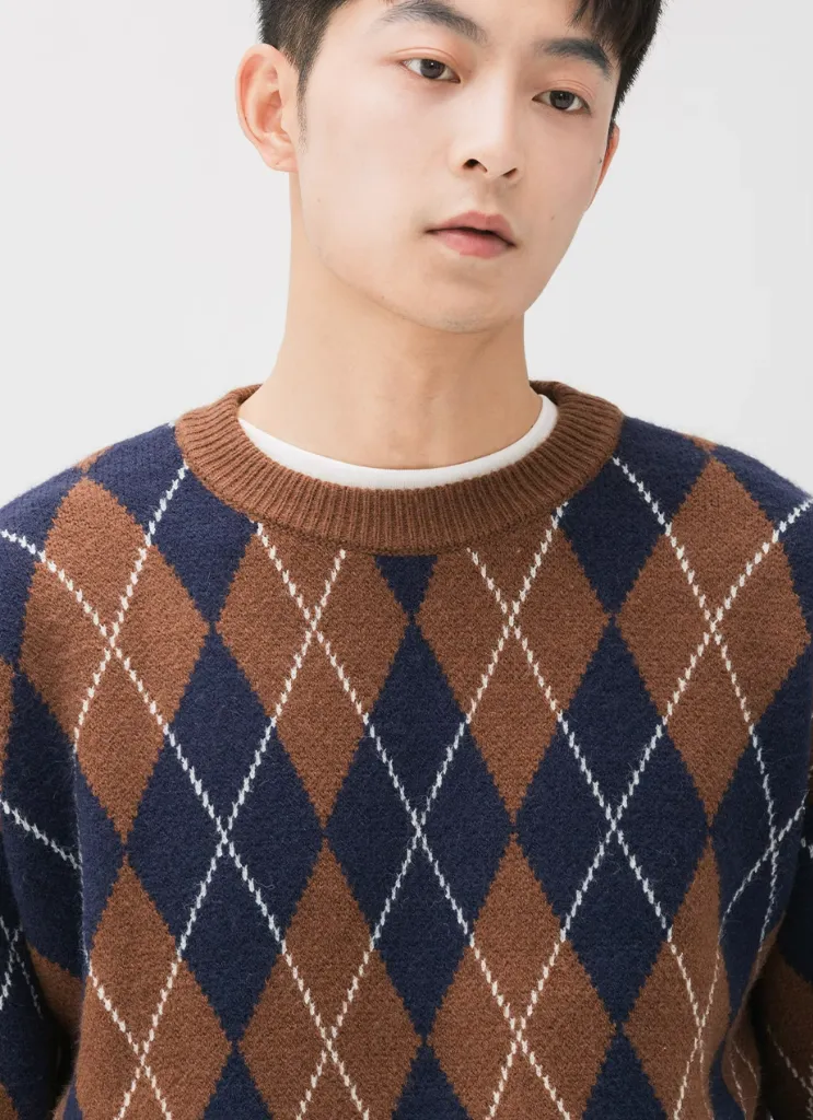 Argyle Pattern Ribbed Trim Sweatshirt