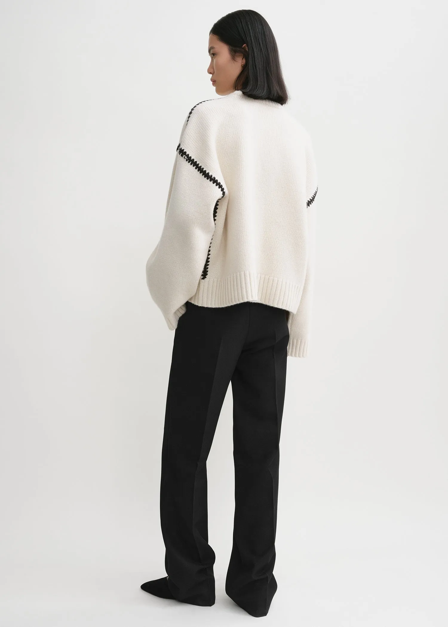 Embroidered wool cashmere knit snow