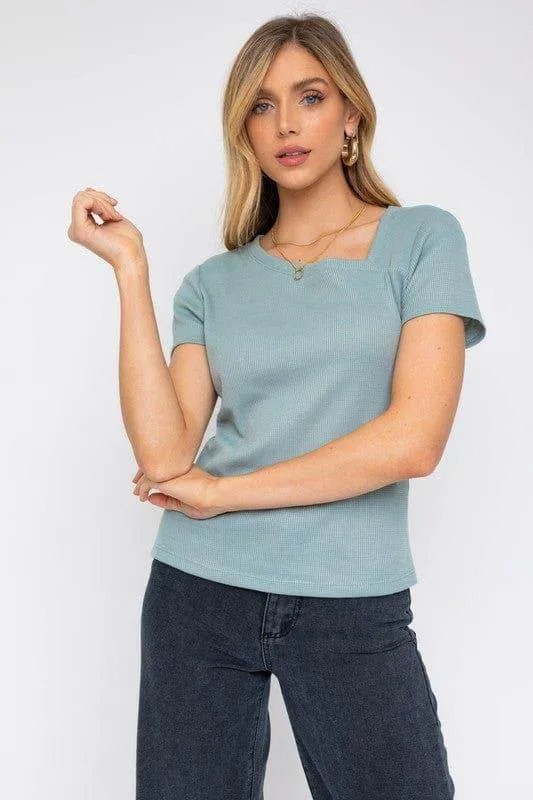 Gilli | Short Sleeve Asymmetrical Top