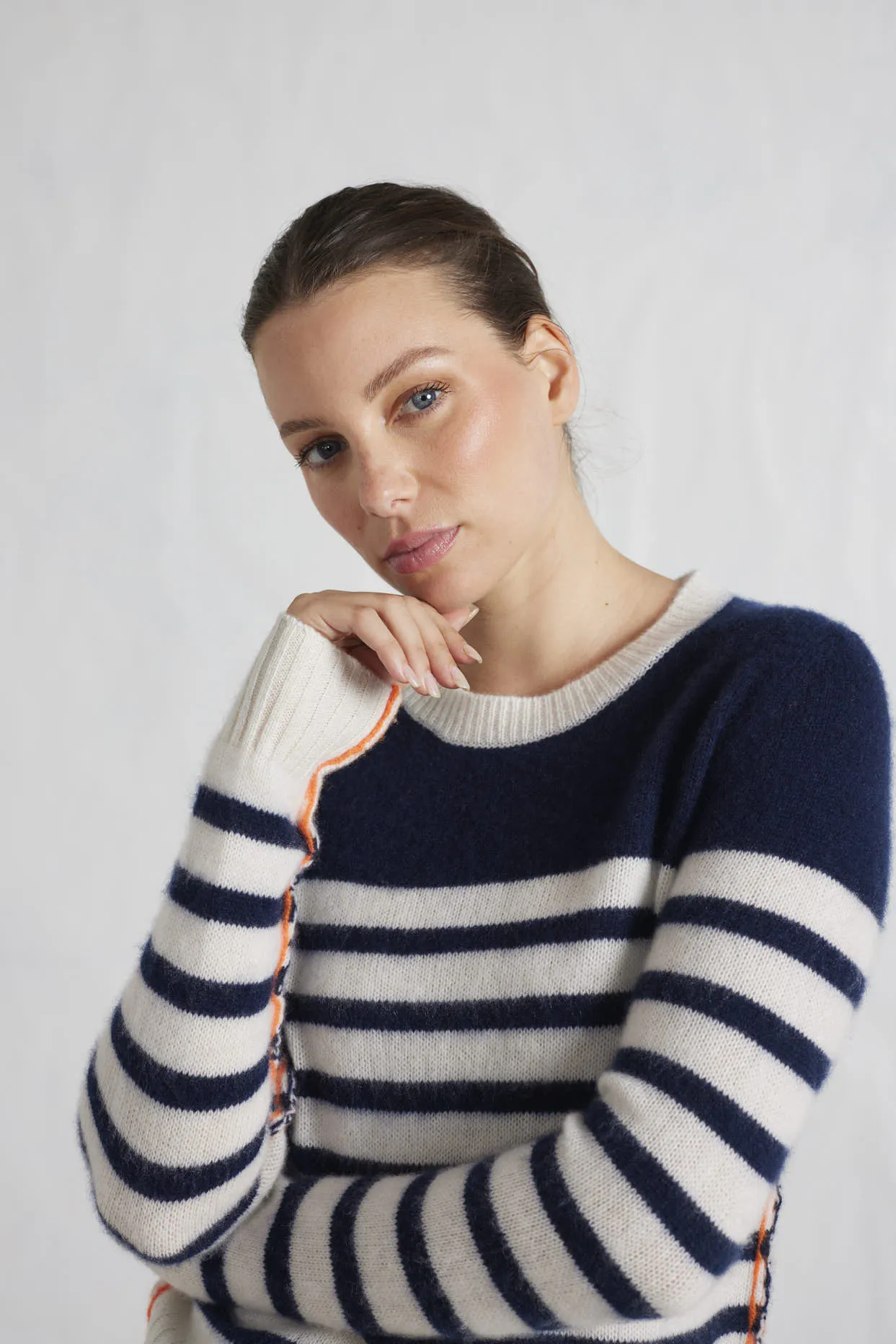 Ginny Cashmere Sweater in Midnight Navy