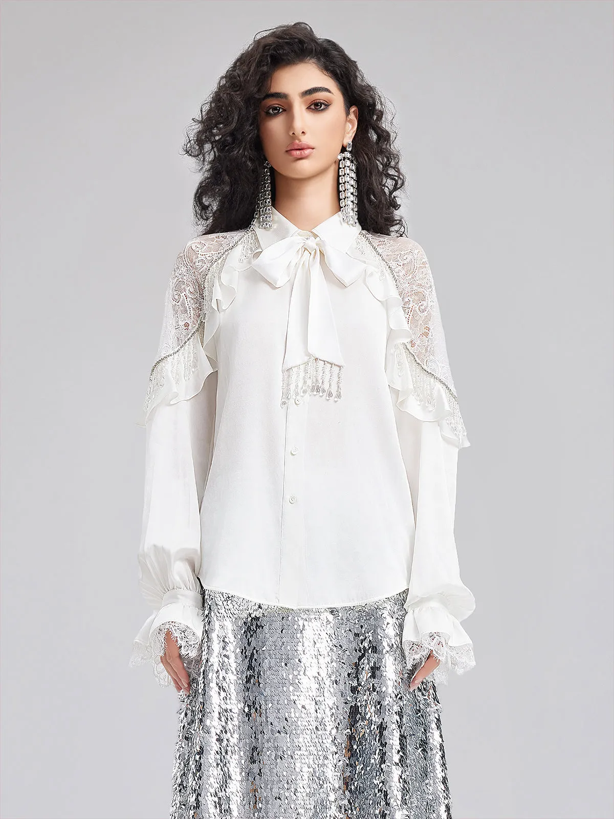 Lace Trimmed Detachable Collar Shirt