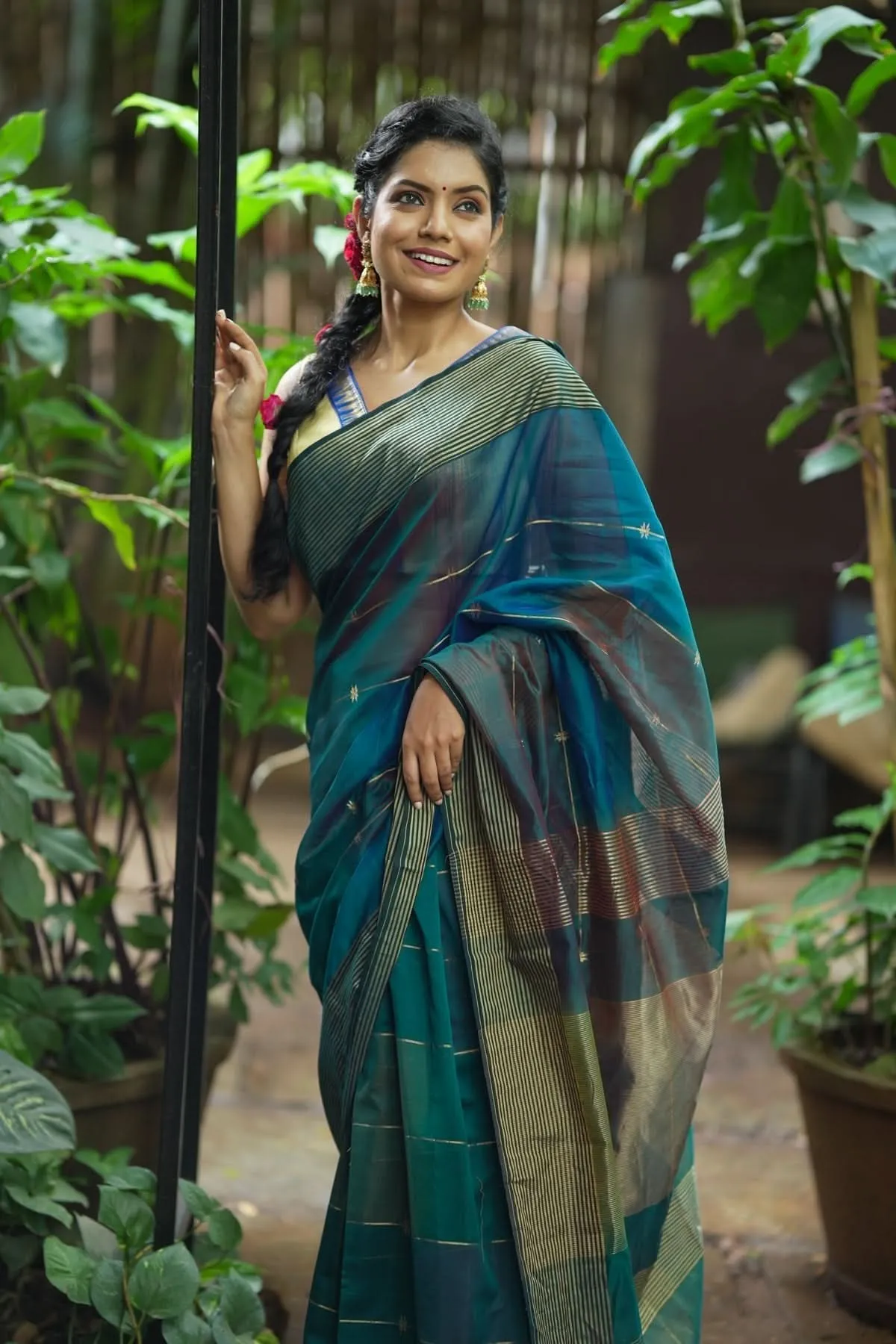 Peacock Green Ombre Handwoven Zari Stripes Maheshwari Silk Cotton Saree