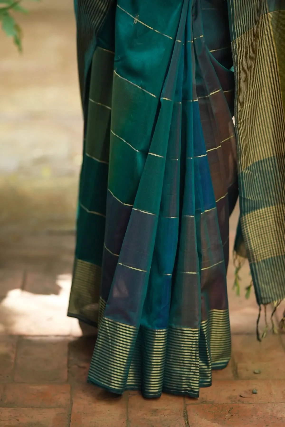 Peacock Green Ombre Handwoven Zari Stripes Maheshwari Silk Cotton Saree