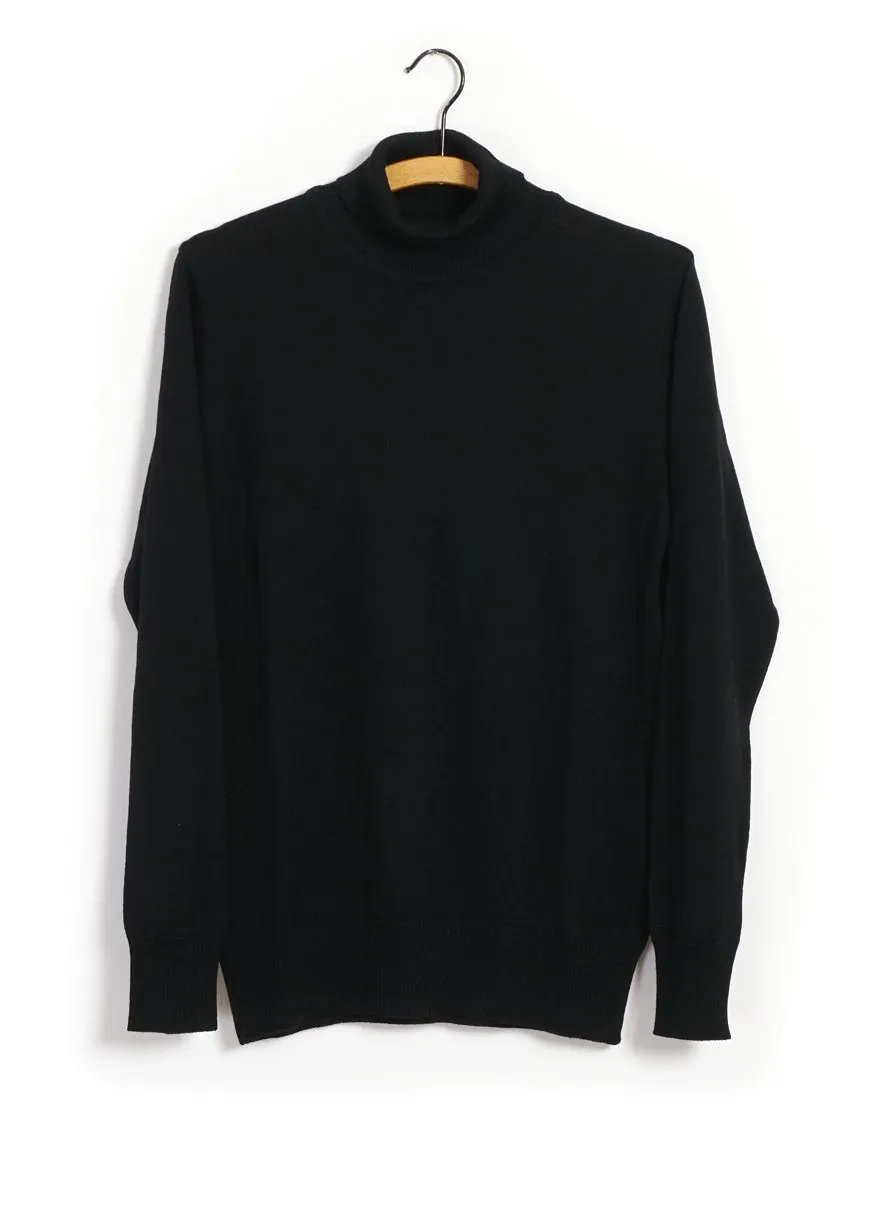 TURTLENECK | Fine Knitwear | Black