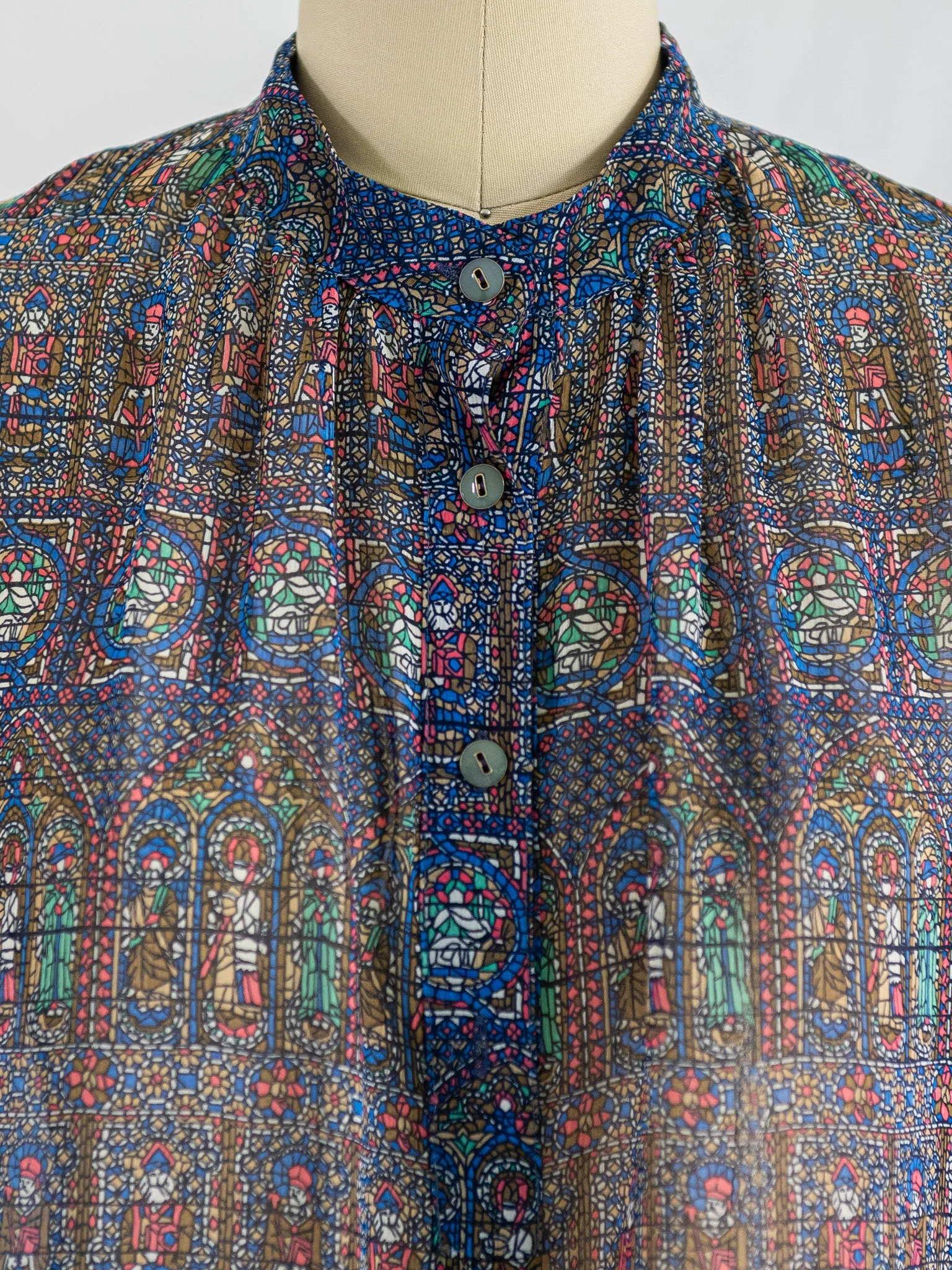 Vintage Mandala Print Mandarin Collared Chiffon Blouse